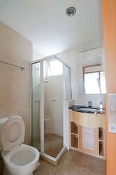 Queens (D3), Condominium #580249651